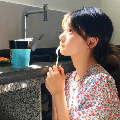 没有男人,女人更美